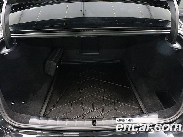 BMW | BMW 7 Series (G70) | 7 Series (G70)