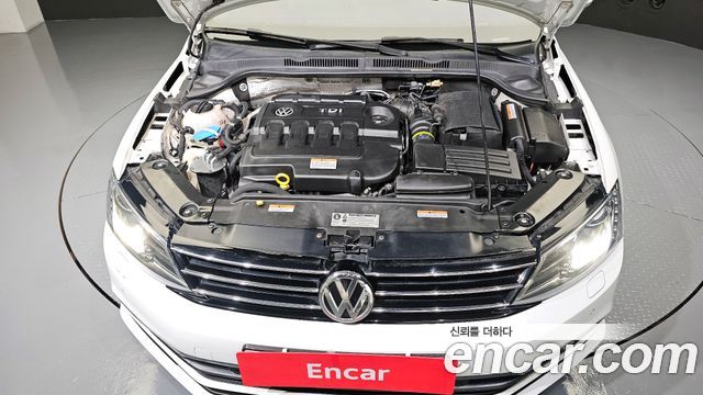 Volkswagen | Volkswagen New Jetta | New Jetta