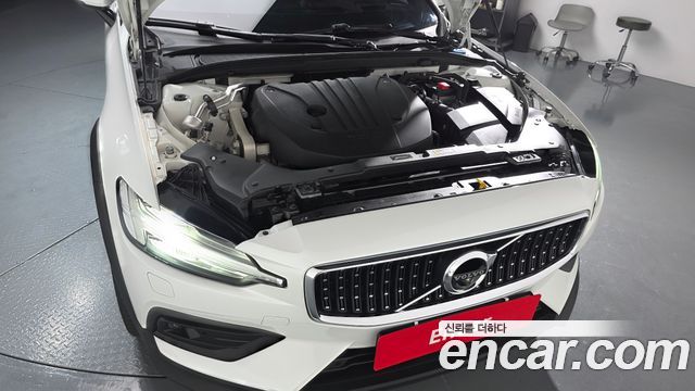 volvo | volvo V60 Cross Country 2nd Generation | V60 Cross Country 2nd Generation