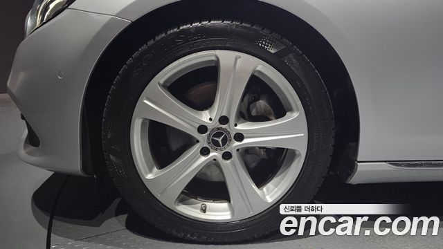 mercedes benz | mercedes benz E-Class W213 | E-Class W213