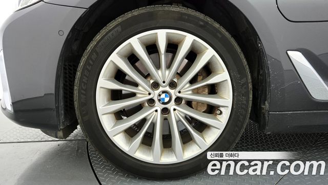 BMW | BMW 5 Series (G30) | 5 Series (G30)