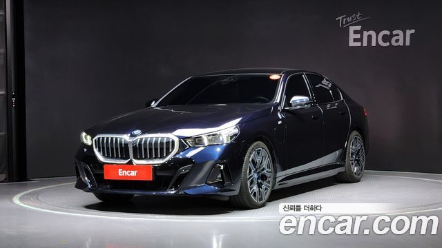 BMW | BMW 5 Series (G60) | 5 Series (G60)