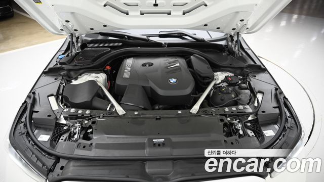 BMW | BMW 5 Series (G60) | 5 Series (G60)