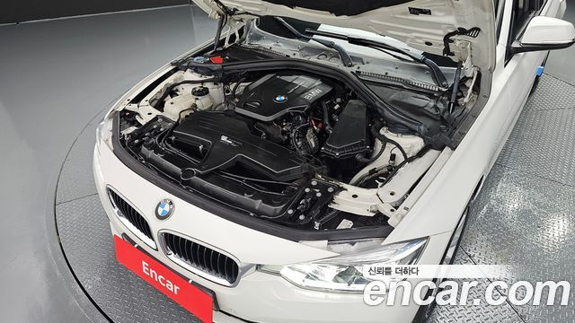 BMW | BMW 3 Series (F30) | 3 Series (F30)