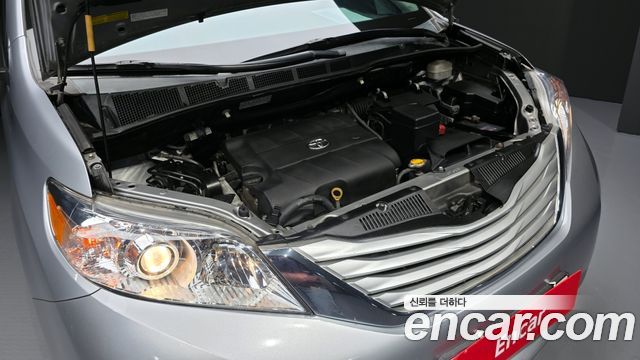 Toyota | Toyota Sienna | Sienna