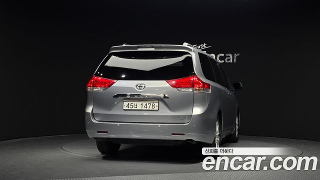 Toyota | Toyota Sienna | Sienna