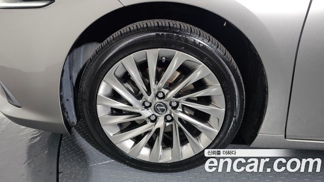 Lexus | Lexus ES300h 7th generation | ES300h 7th generation