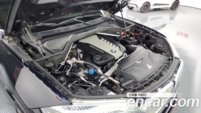 BMW | BMW X5 (F15) | X5 (F15)