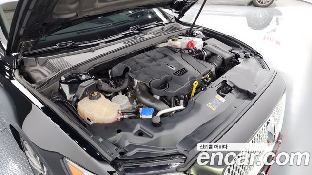 Lincoln | Lincoln Continental 10th Generation | Continental 10th Generation