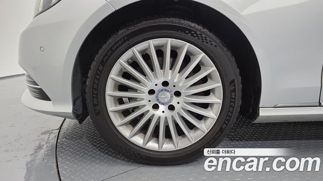 mercedes benz | mercedes benz E-Class W212 | E-Class W212