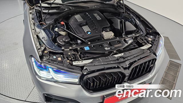 BMW | BMW 5 Series (F10) | 5 Series (F10)