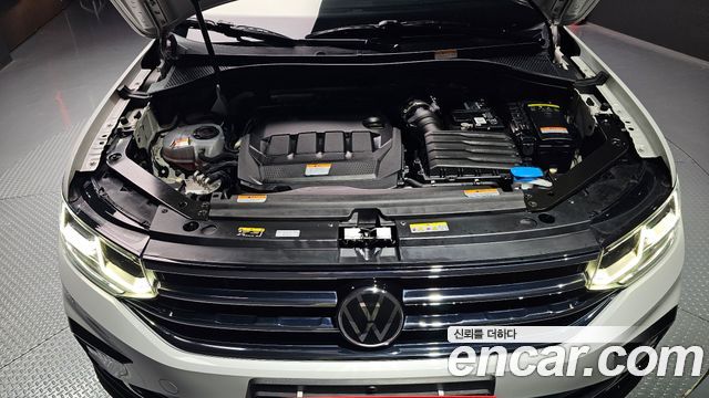 Volkswagen | Volkswagen Tiguan 2nd Generation | Tiguan 2nd Generation