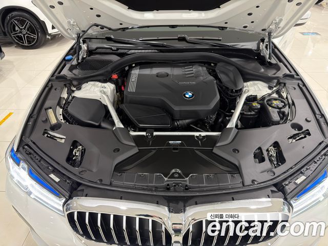 BMW | BMW 5 Series (G30) | 5 Series (G30)