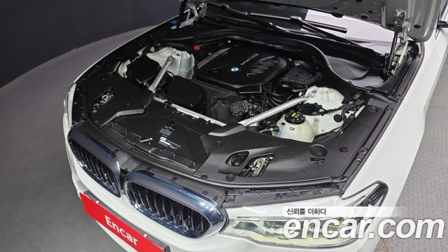 BMW | BMW 5 Series (G30) | 5 Series (G30)