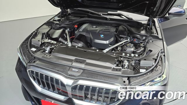 BMW | BMW 5 Series (G60) | 5 Series (G60)