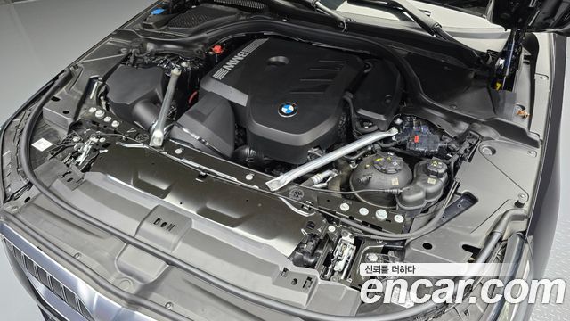 BMW | BMW 5 Series (G60) | 5 Series (G60)