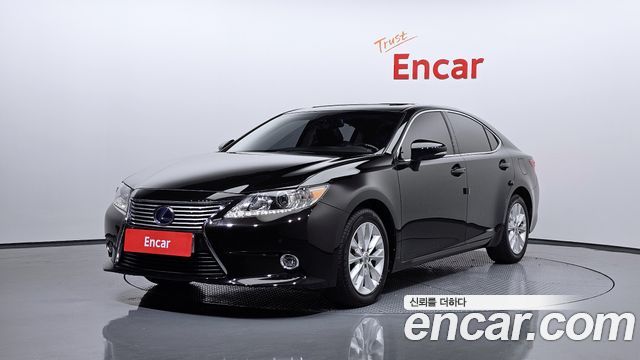 Lexus | Lexus New ES300h | New ES300h