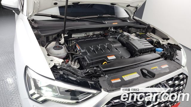 Audi | Audi Q3 (F3) | Q3 (F3)