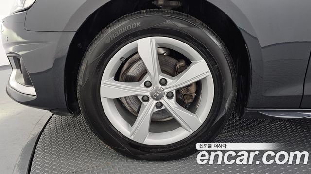 Audi | Audi A4 (B9) | A4 (B9)