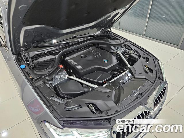 BMW | BMW 5 Series (G30) | 5 Series (G30)