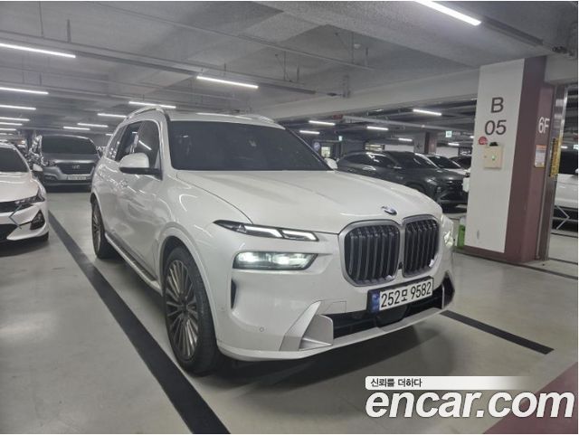 BMW | BMW X7 (G07)